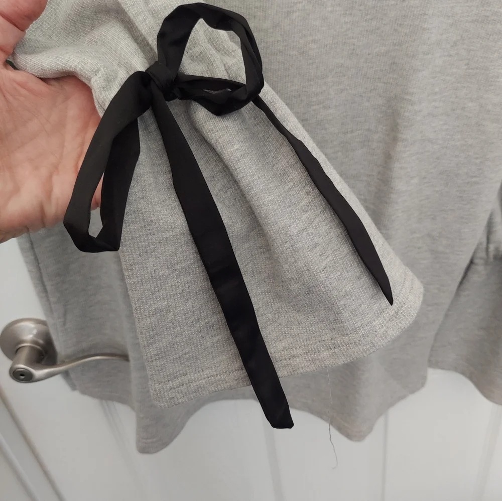 Sanctuary Bow Sleeve Top Small - Picture 4 of 6